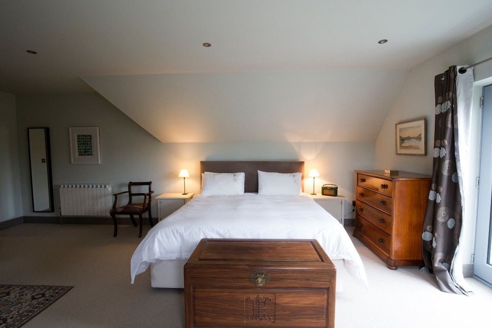 Stunning 5 Bed Garden Home - Oxford 3