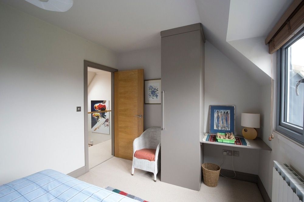 Stunning 5 Bed Garden Home - Oxford 2