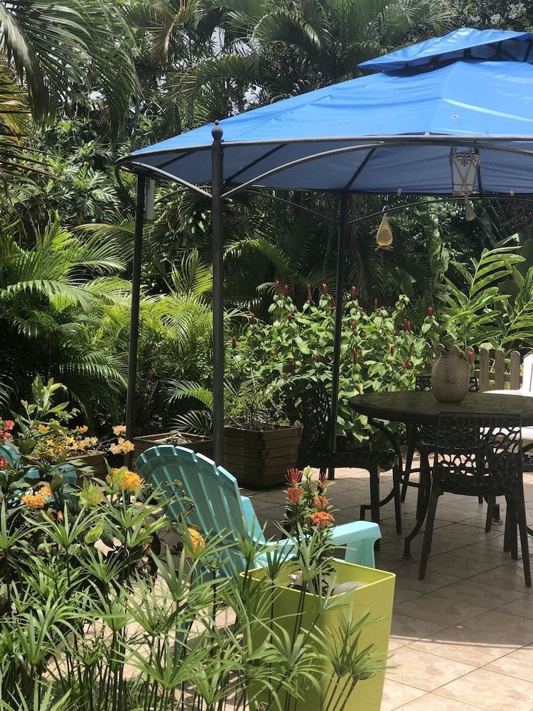 Apartment With 2 Bedrooms in Sainte-marie, With Wonderful sea View, Enclosed Garden and Wifi