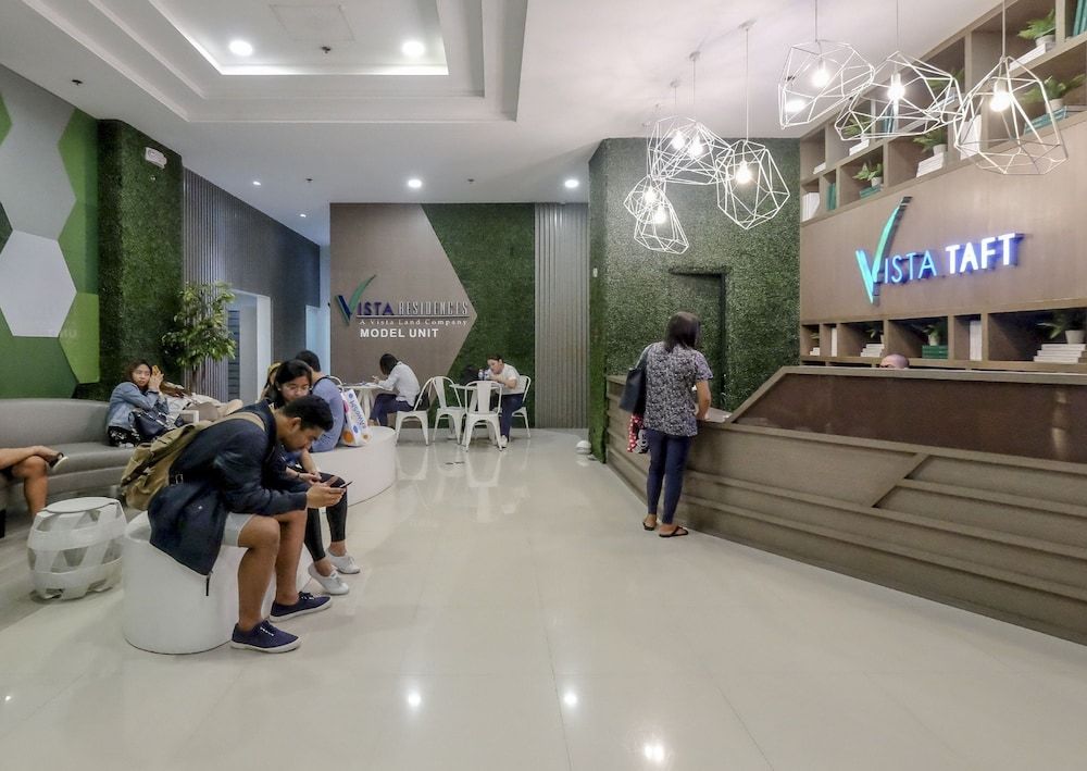 ZEN Rooms Vista Taft Manila 2