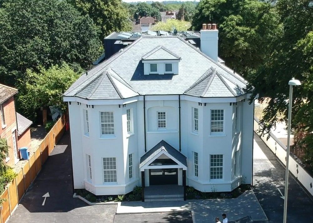 Flying Butler Boutique Apartments