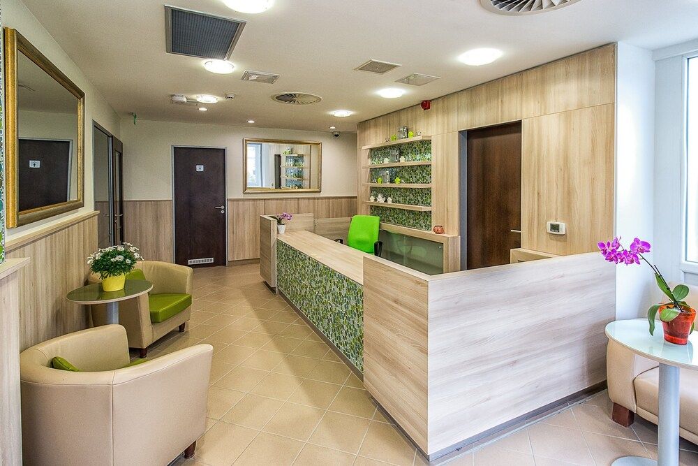 Bonvital Wellness & Gastro Hotel Hévíz - Adults Only 2