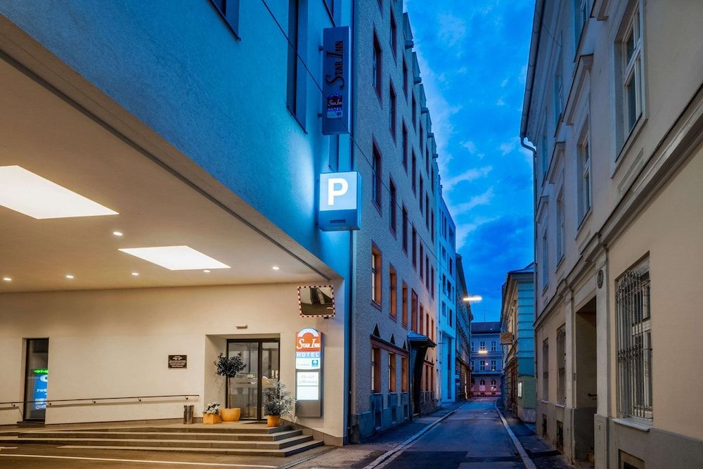 Leonardo Boutique Hotel Linz City Center 1