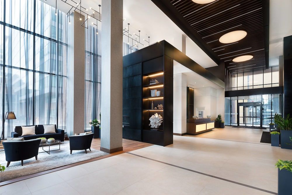 AC Hotel by Marriott Montreal Downtown 3