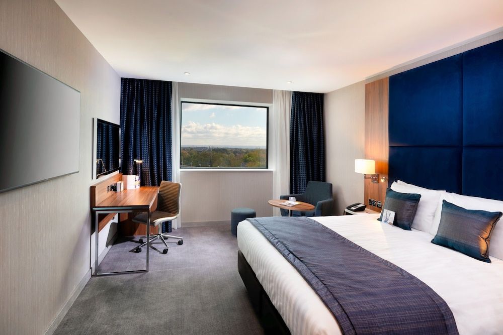Crowne Plaza London Heathrow T4 3