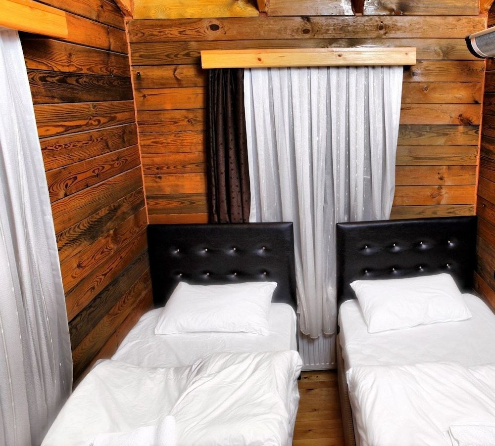 Badat Resort Hotel 2