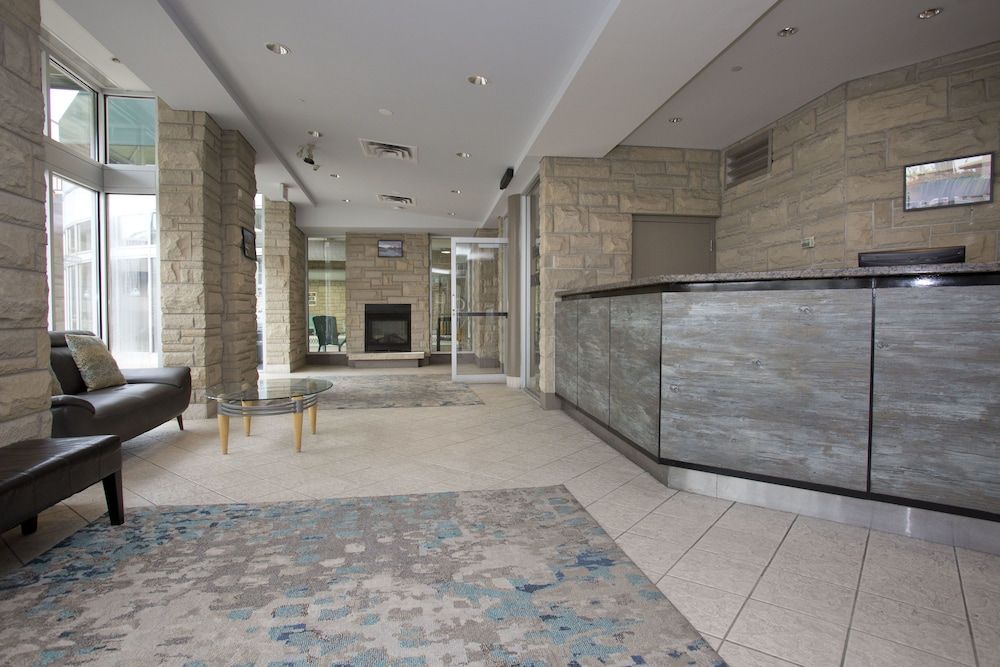 The Falls Hotel & Inn 3