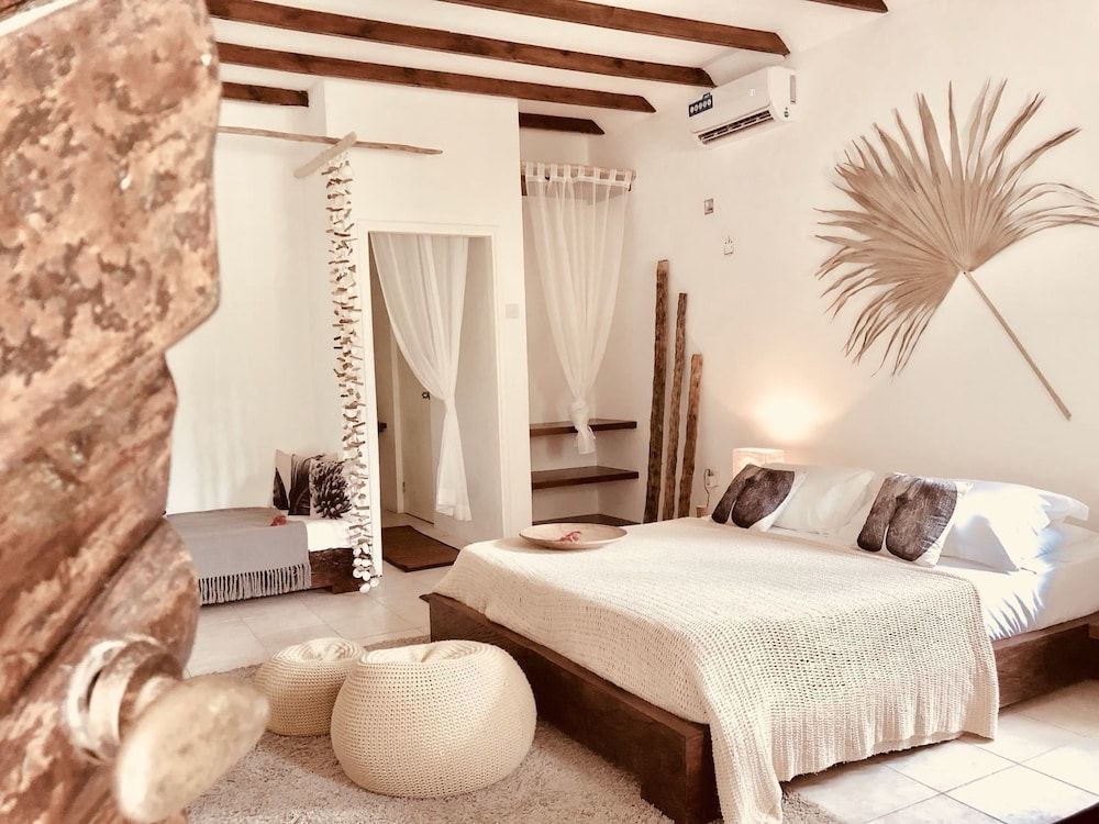 Bliss Hotel Praslin 1