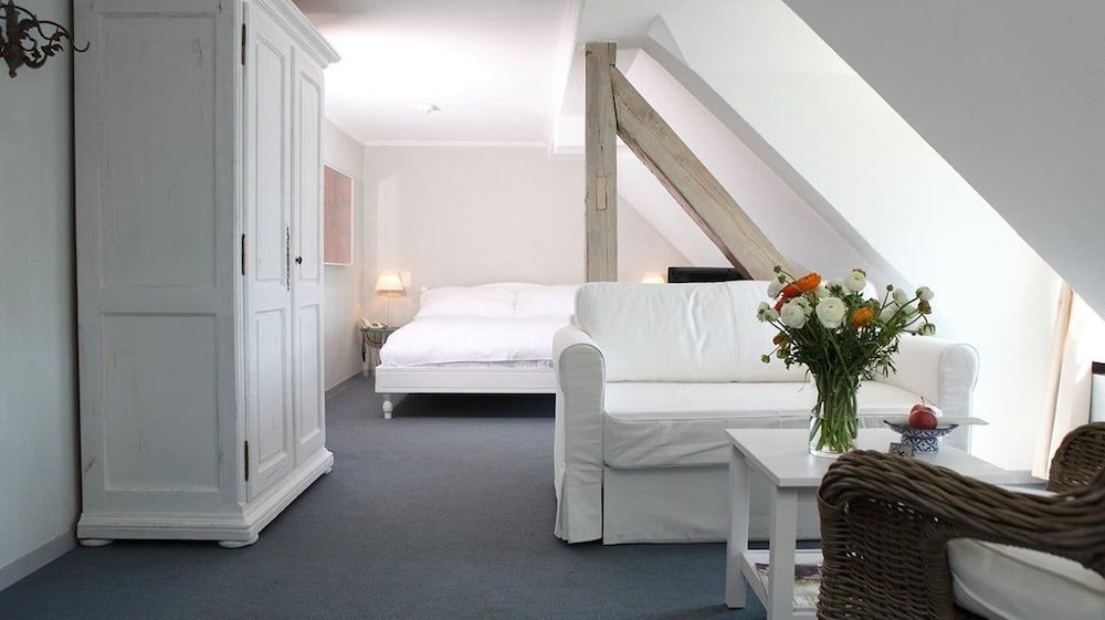 Hotel Hirschen Am See 2