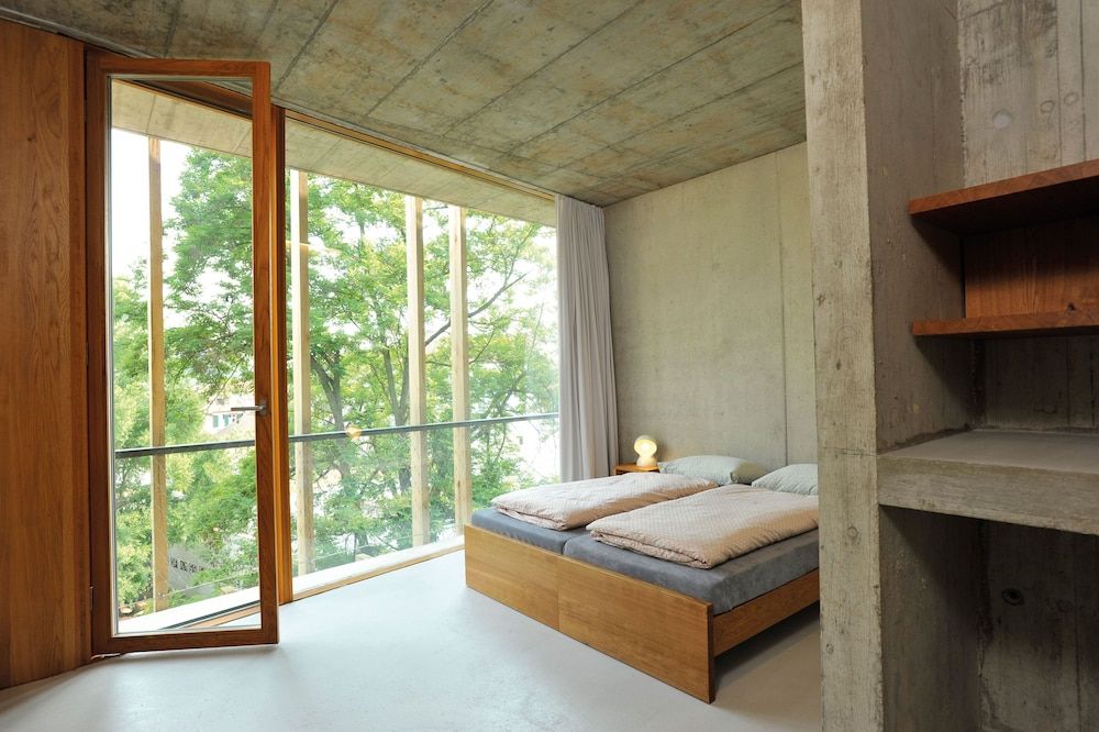 Youth Hostel Basel 3