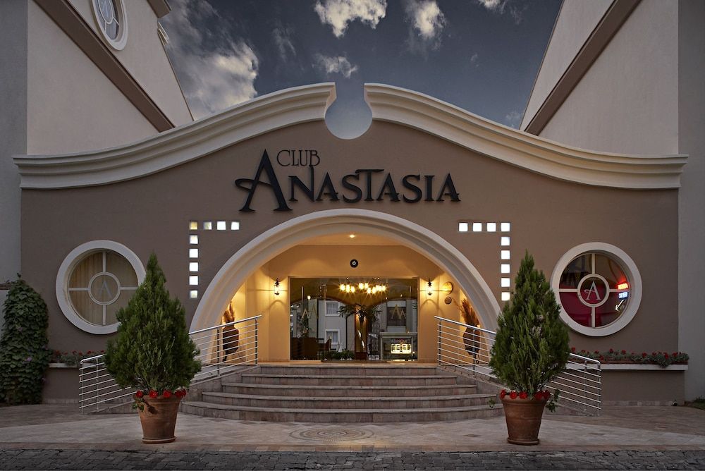 Club Anastasia 1
