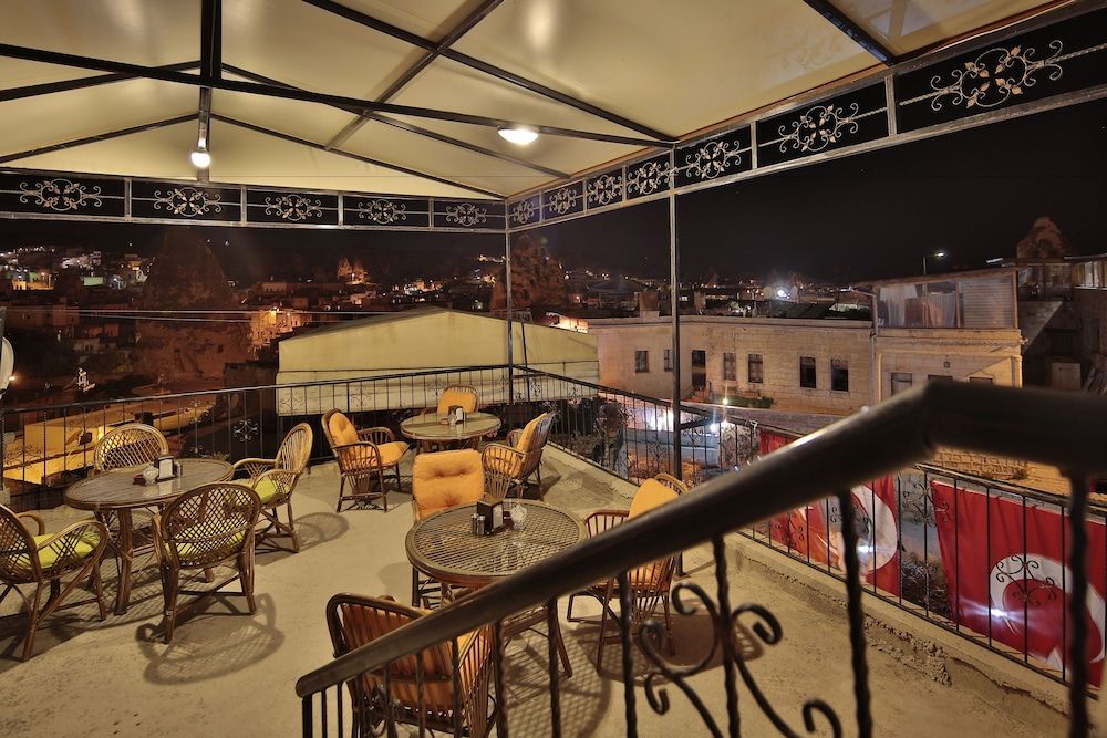 View Cave Hotel 3