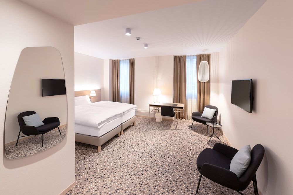 Hotel Savoy 3 Hotel Savoy 3