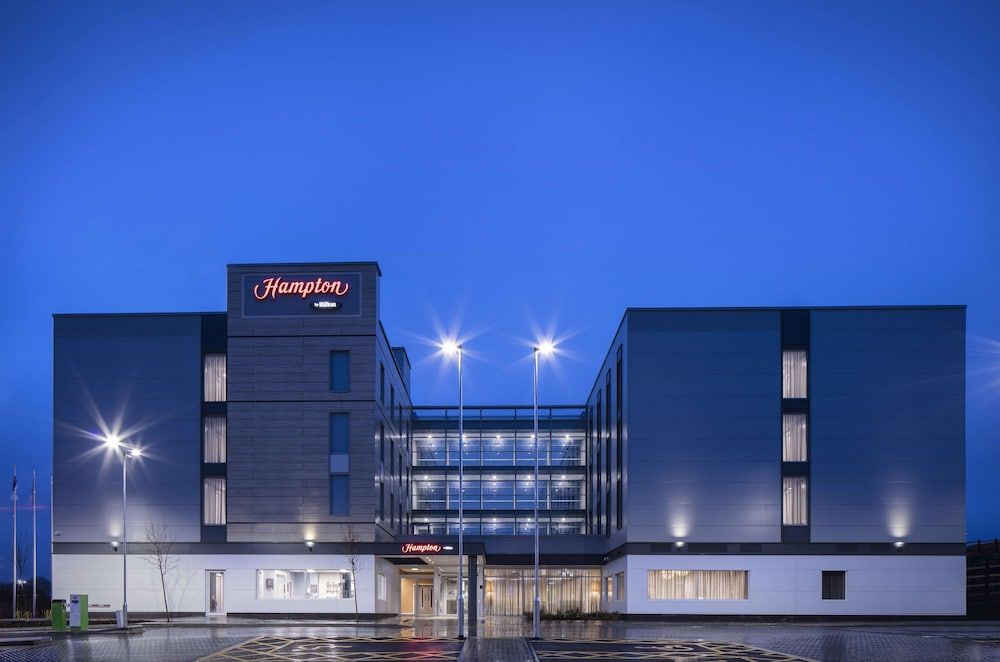 Hampton by Hilton Bristol Airport 1