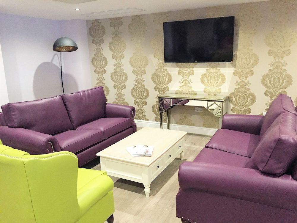 Needham House Hotel 3