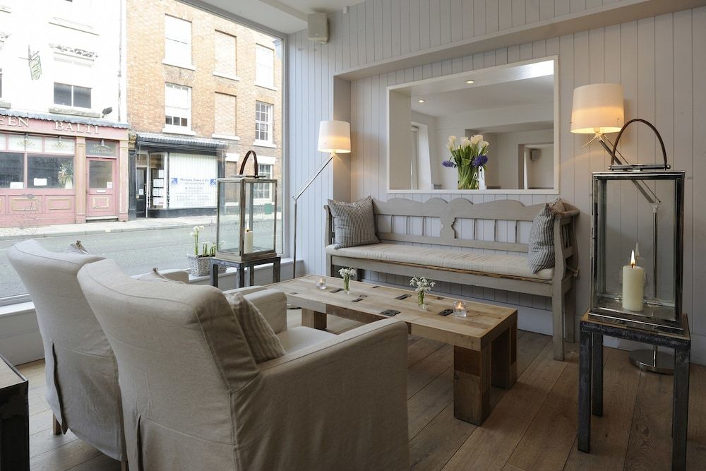 Lion and Pheasant Hotel 3