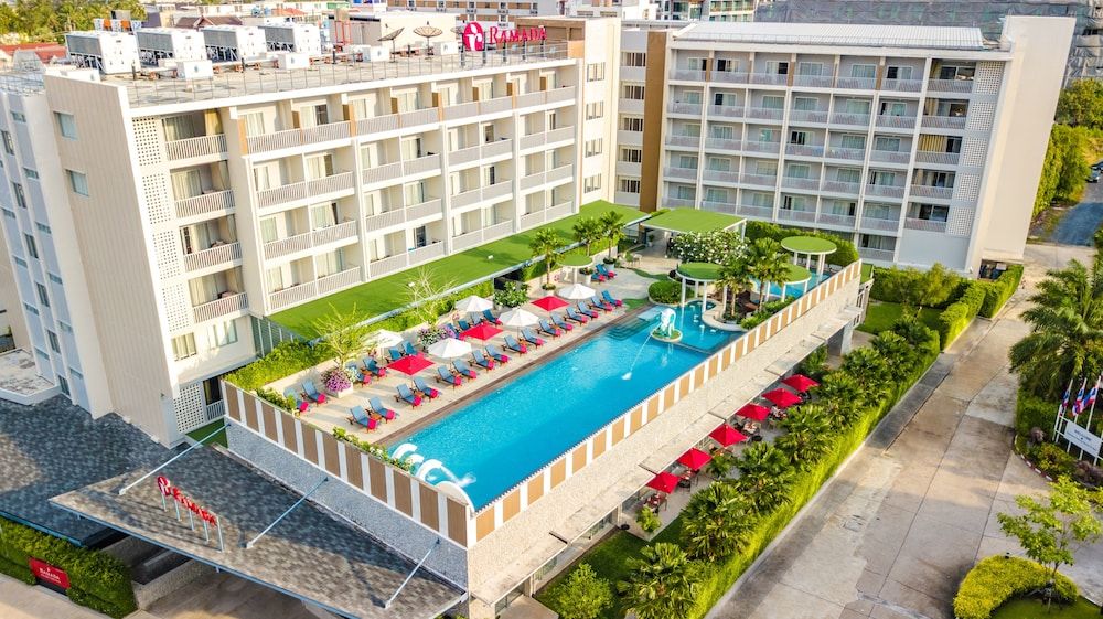 Ramada Phuket Deevana Patong 1 Ramada Phuket Deevana Patong 1