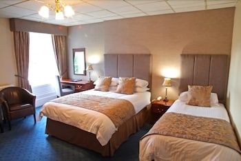 Shaw Hill Golf Resort & Spa Hotel 3