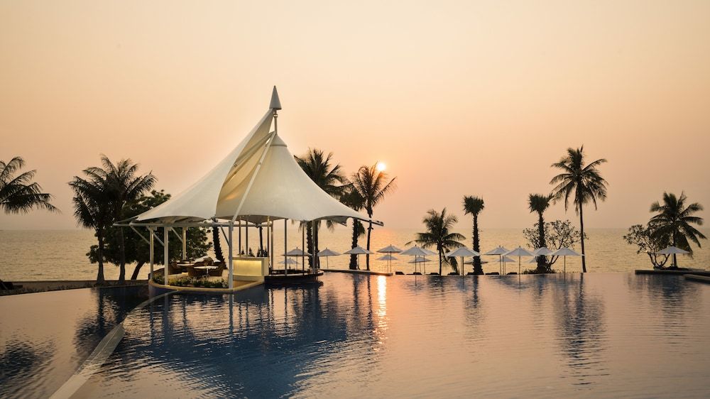 Movenpick Siam Hotel Na Jomtien Pattaya 1