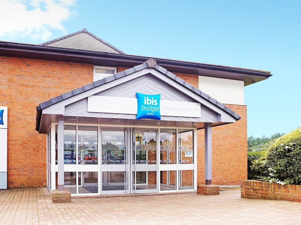 ibis budget Warrington Lymm Services 1 ibis budget Warrington Lymm Services 1
