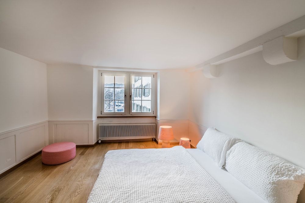 Lake Side Location Bellevue 2