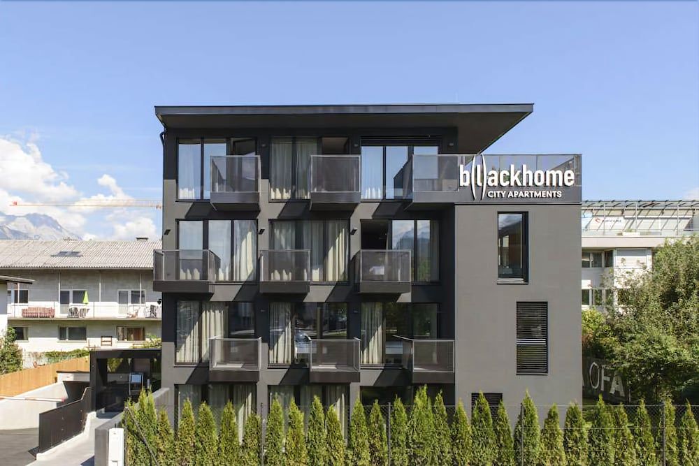 Blackhome Innsbruck City East 1