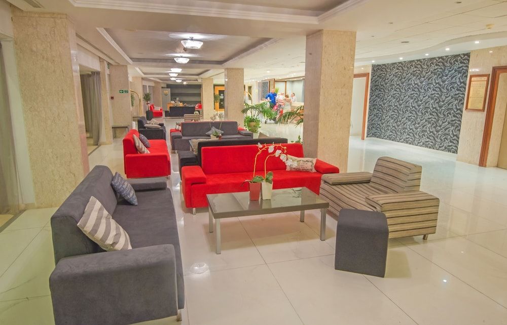 The Dome Beach Hotel & Resort 3