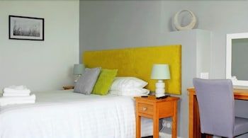 The Cliff Hotel & Spa 3