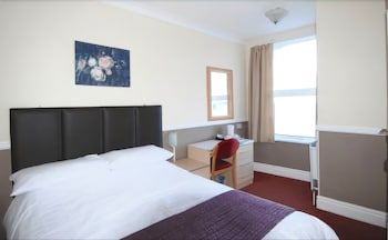 At Caledonia 3 estrelas em Douglas