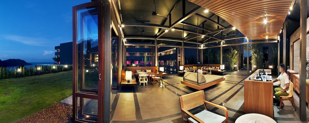 The Sea Galleri by Katathani 2