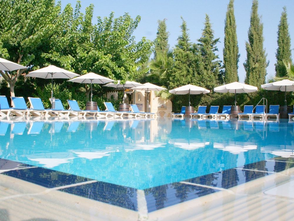 Apollonia Holiday Apartments 1