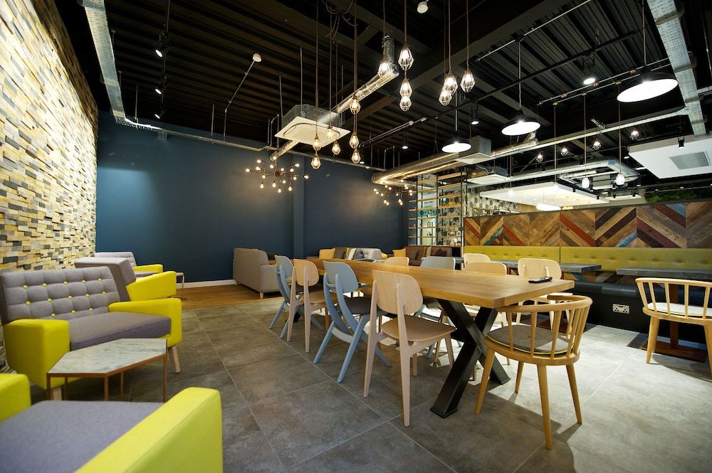 Staycity Aparthotels Birmingham Central Newhall Square 3