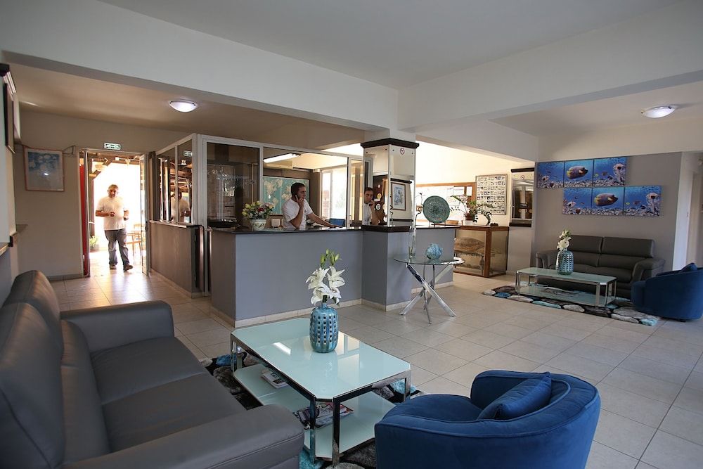 Sunquest Gardens Holiday Resort 2