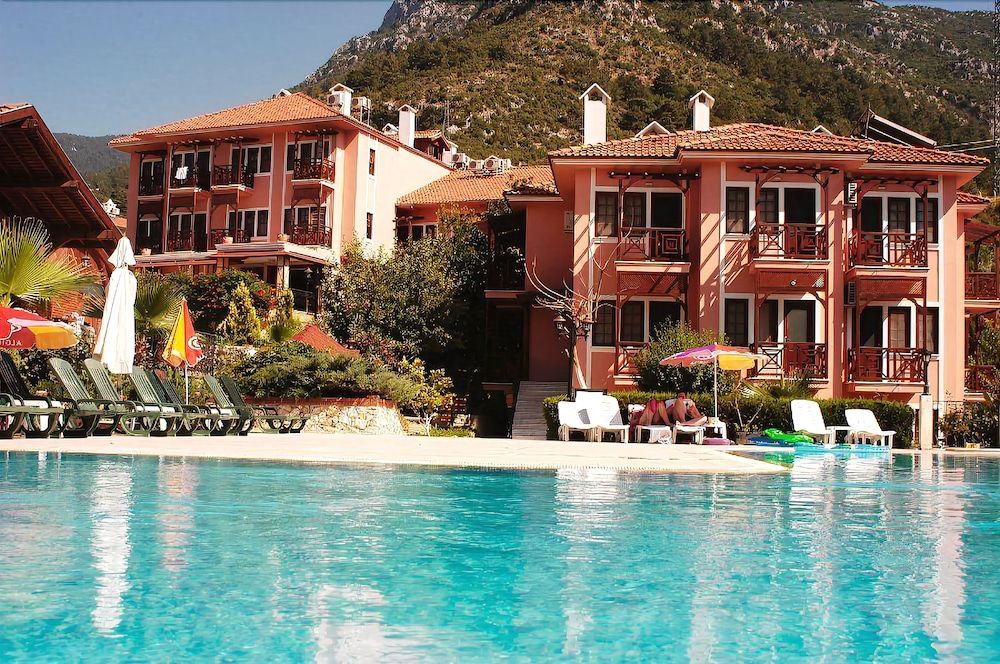 Pink Palace 3 estrellas en Fethiye
