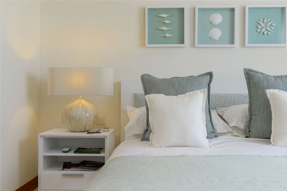 Myra Seafront Suites & Penthouses By LOV 3