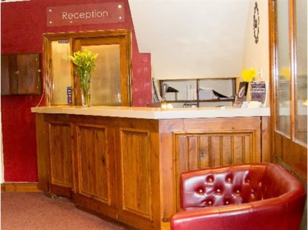 Oyster Fleet Hotel 3