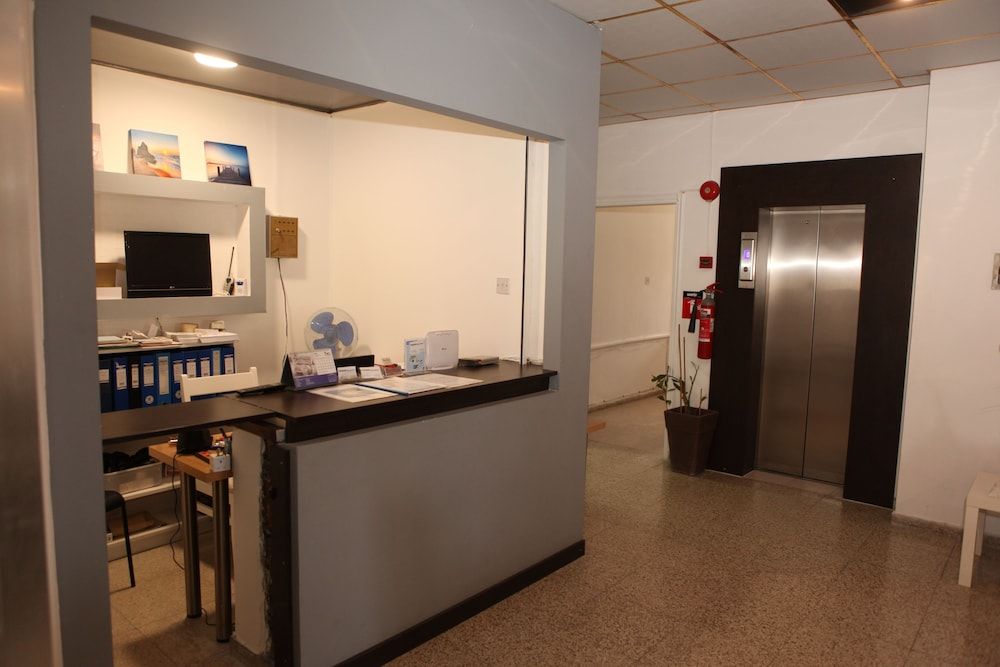 Polyxeni Hotel Apartments 2