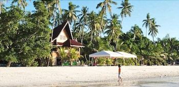 Alona Tropical Beach Resort 1