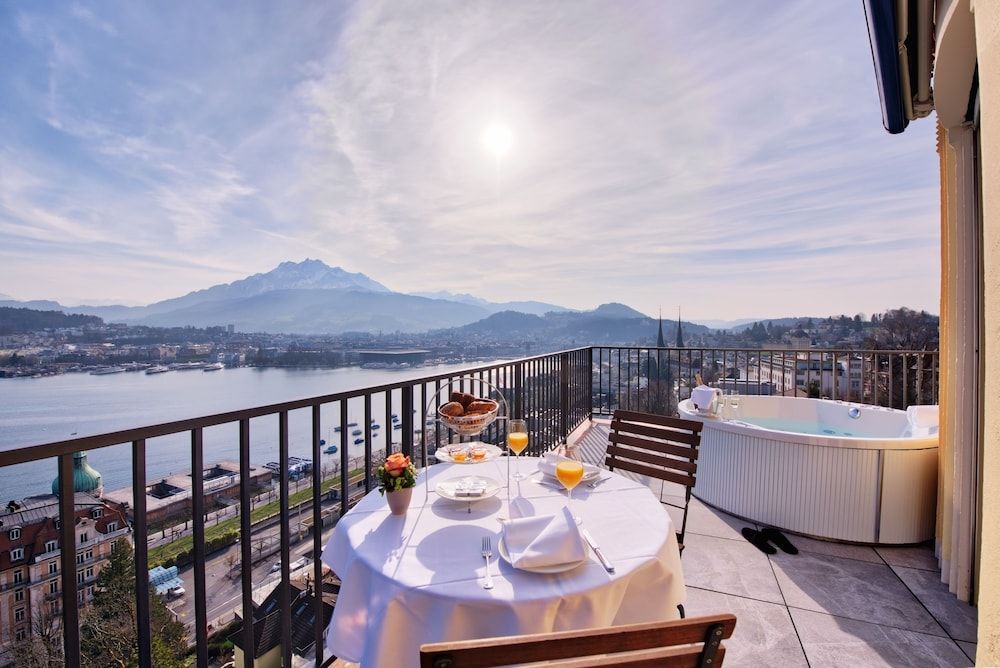 Penthouse by Art Deco Hotel Montana 1