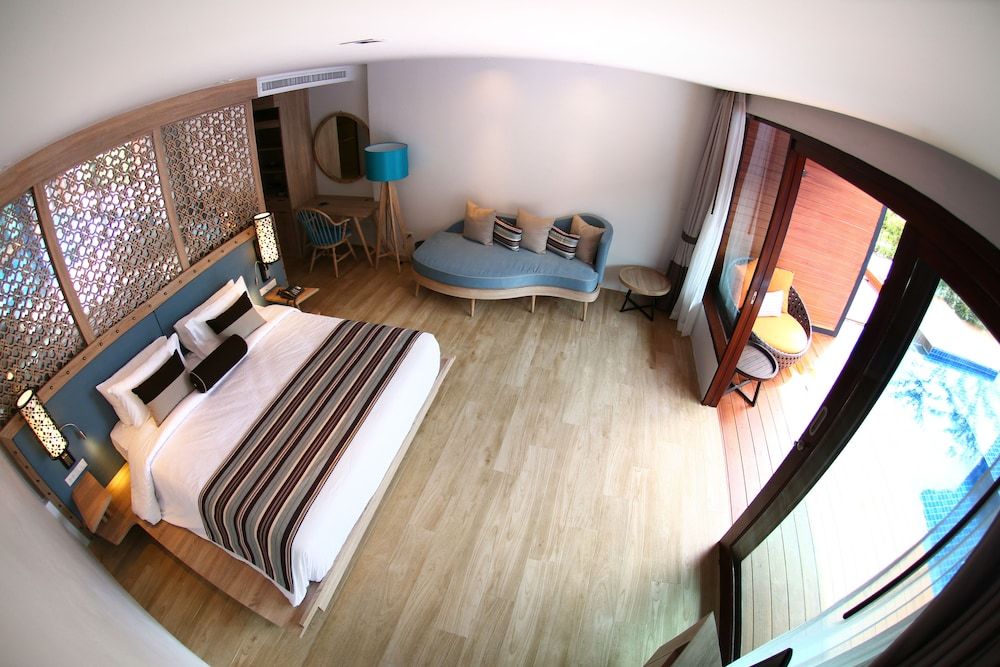 Akira Lipe Resort 3 Akira Lipe Resort 3