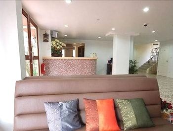 Roof View Place Hotel 3