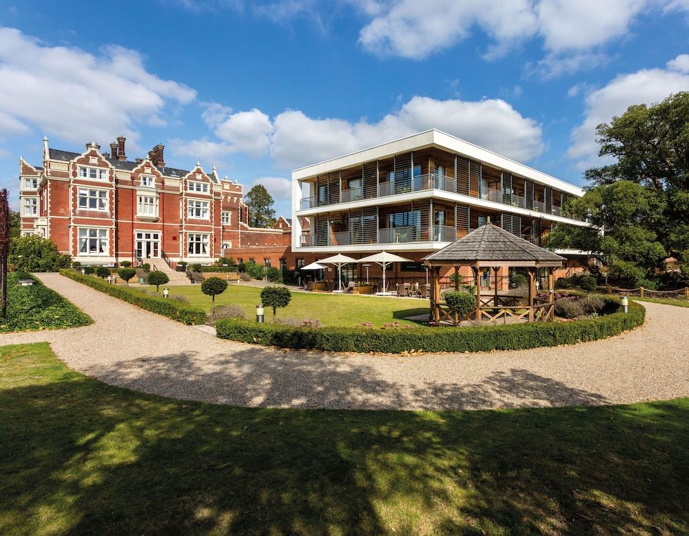 Wivenhoe House Hotel 1