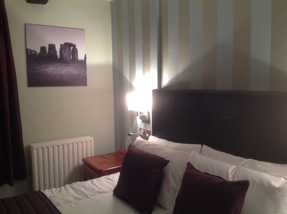 The Old Mill Hotel 2