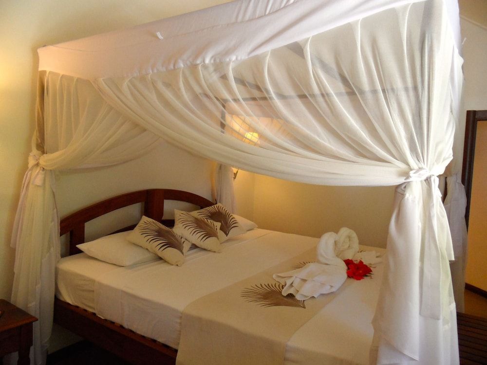 Cote D'Or Lodge 3