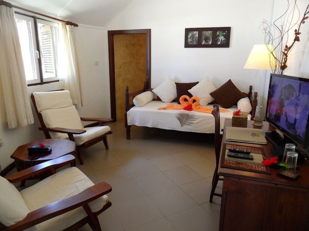 Cote D'Or Lodge 2