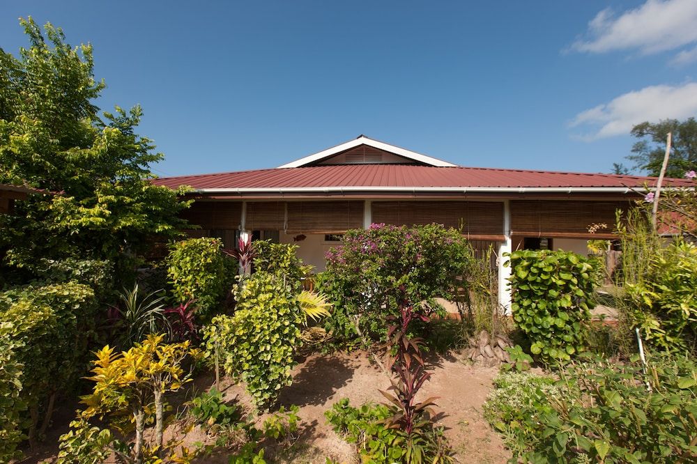 Le Relax St. Joseph Guest House 1