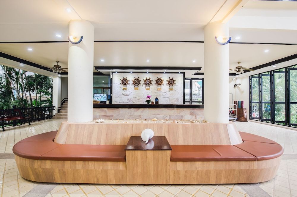 Karon Whale Resort, Phuket 3