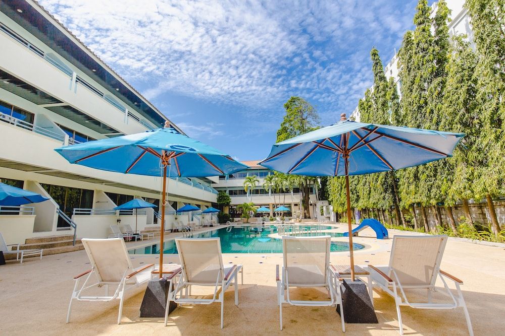 Karon Whale Resort, Phuket 1