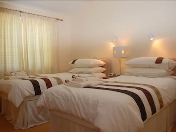 The Inn Guest House 3
