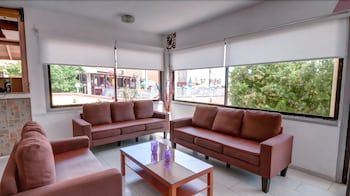 A. Maos Apts 3 A. Maos Apts 3